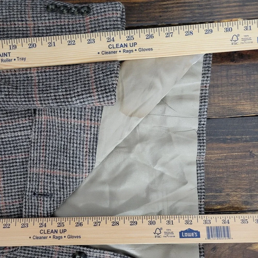 Hunt Club Men's Sport Coat Blazer Three Button Tweed Brown Plaid Wool Size 44L‎